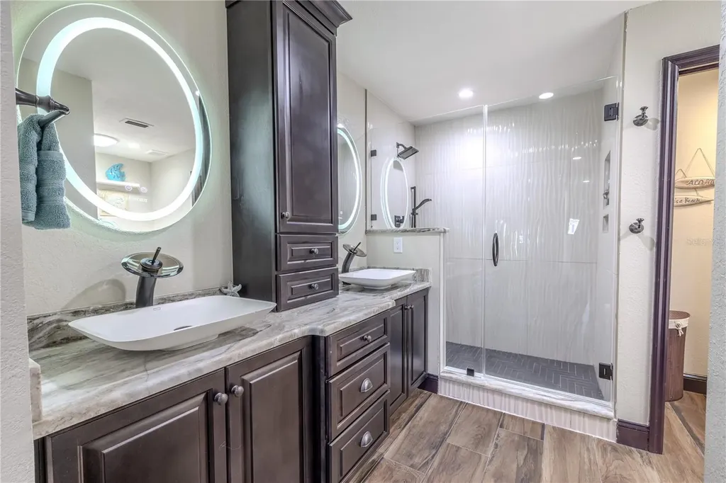 345 Boca Ciega Point Boulevard St Petersburg FL 33708