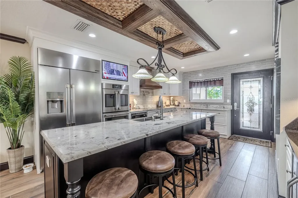 345 Boca Ciega Point Boulevard St Petersburg FL 33708