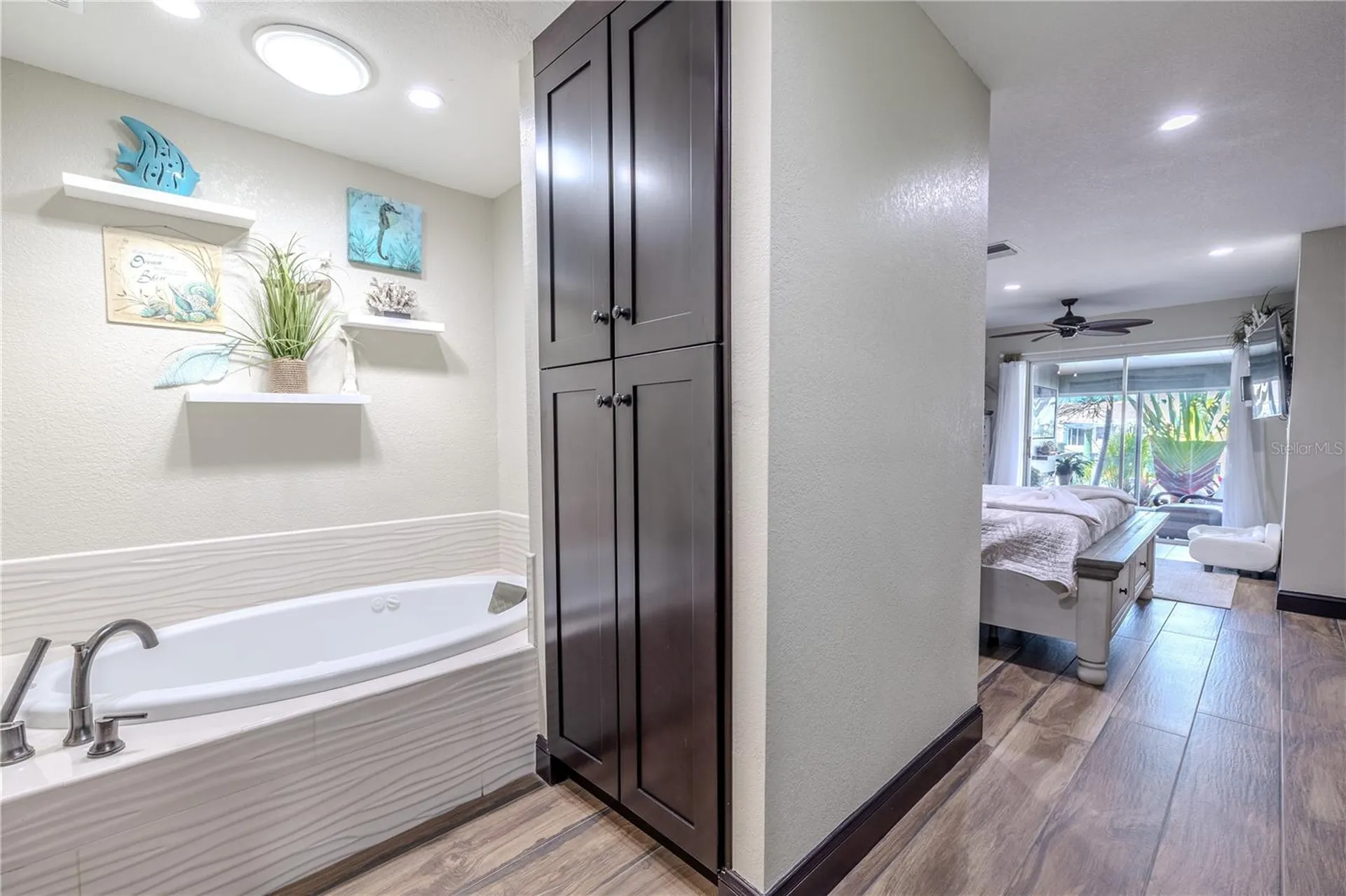 345 Boca Ciega Point Boulevard St Petersburg FL 33708