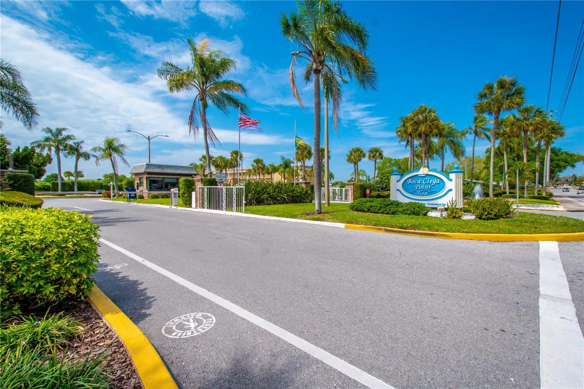 345 Boca Ciega Point Boulevard St Petersburg FL 33708