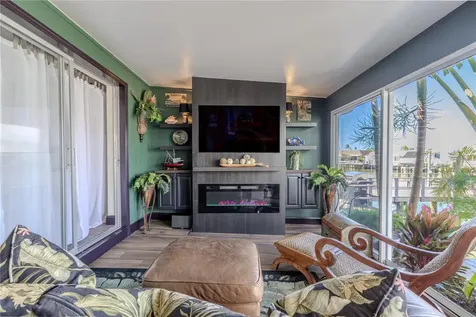 345 Boca Ciega Point Boulevard St Petersburg FL 33708