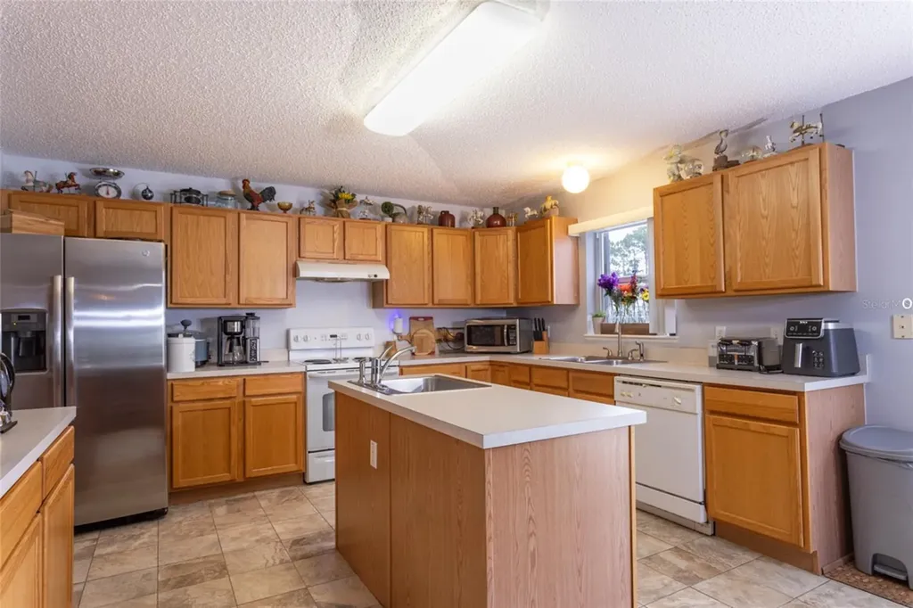 1 Pineland Lane Palm Coast FL 32164