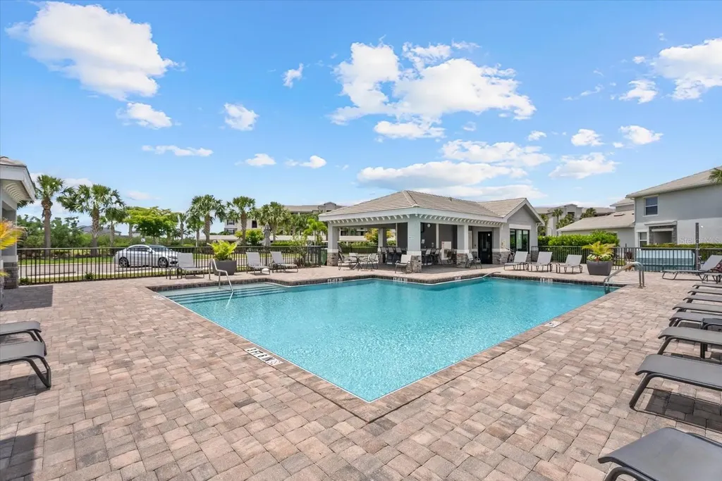 1030 Tidewater Shores Loop Bradenton FL 34208