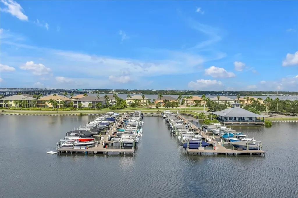1030 Tidewater Shores Loop Bradenton FL 34208