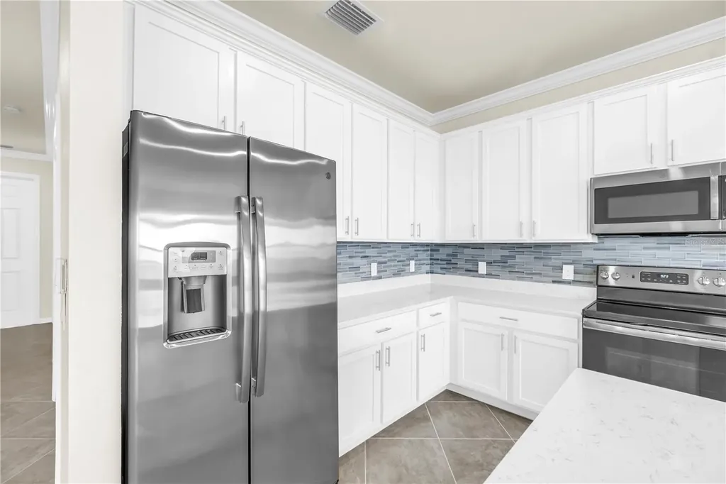 1030 Tidewater Shores Loop Bradenton FL 34208