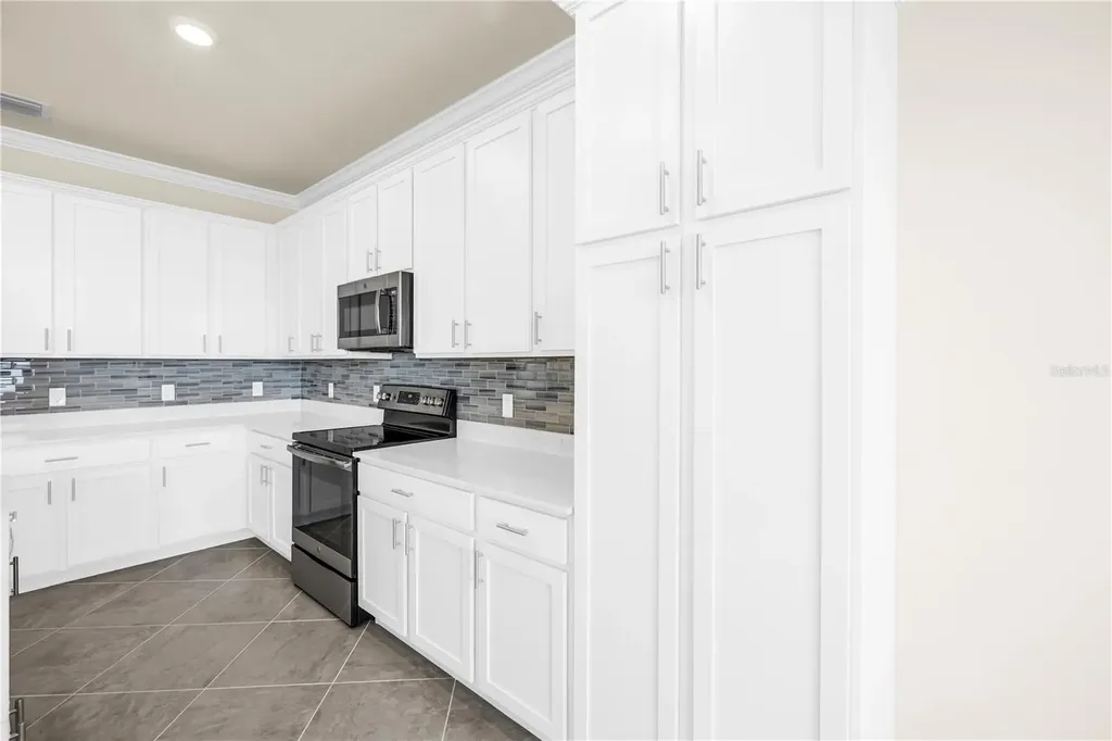 1030 Tidewater Shores Loop Bradenton FL 34208