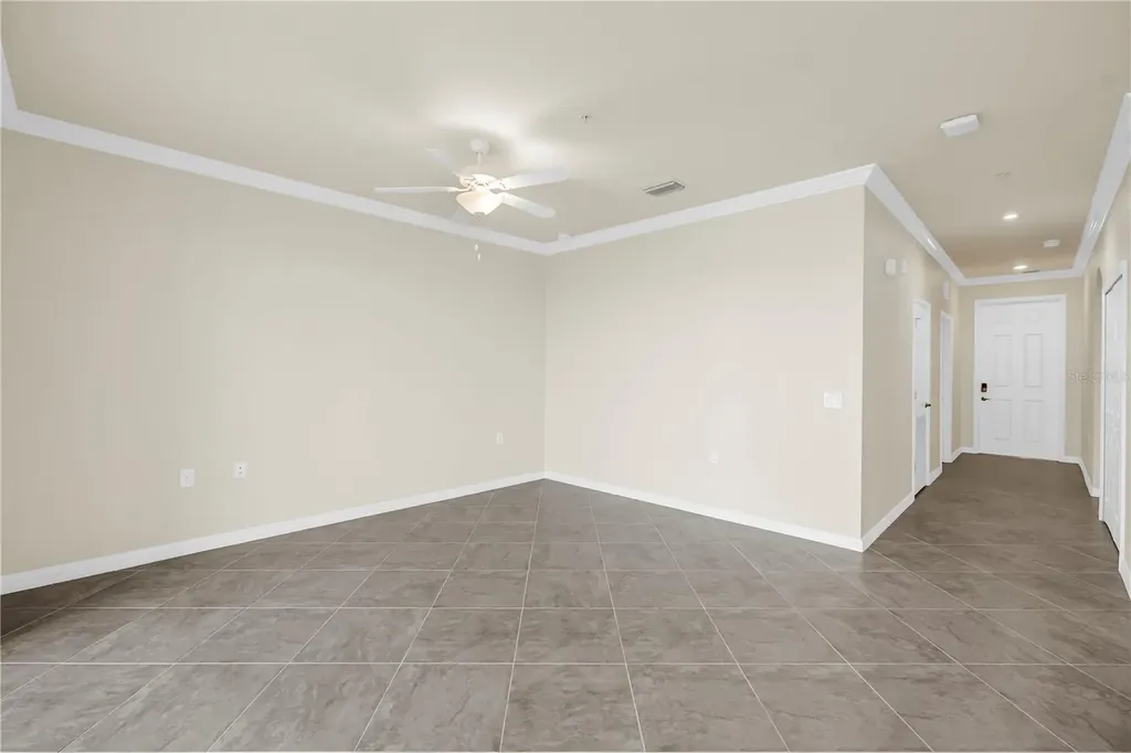 1030 Tidewater Shores Loop Bradenton FL 34208