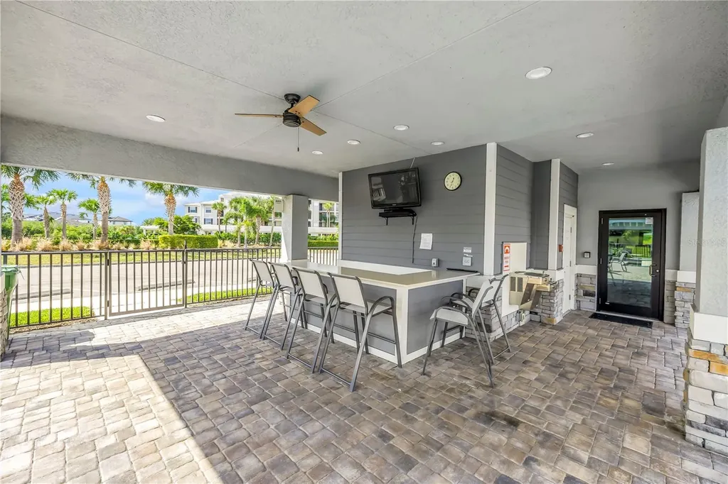 1030 Tidewater Shores Loop Bradenton FL 34208