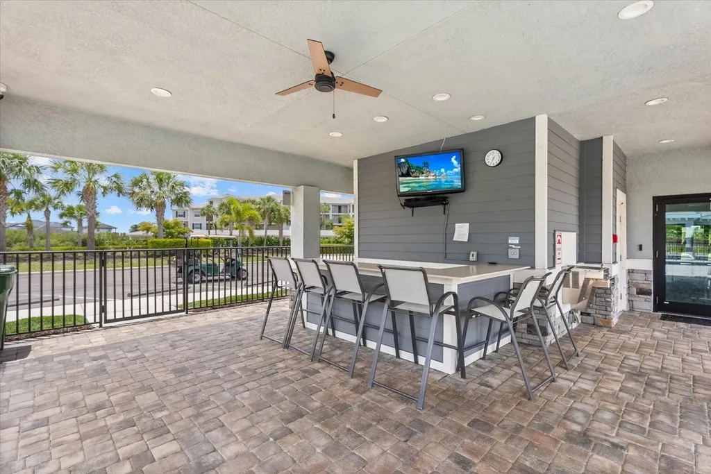 1030 Tidewater Shores Loop Bradenton FL 34208