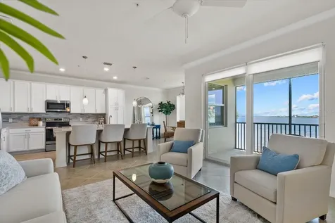 1030 Tidewater Shores Loop Bradenton FL 34208
