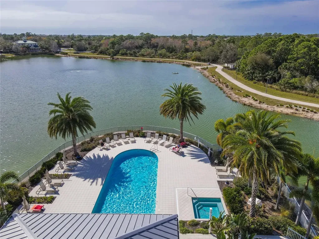 10520 Boardwalk Loop Bradenton FL 34202