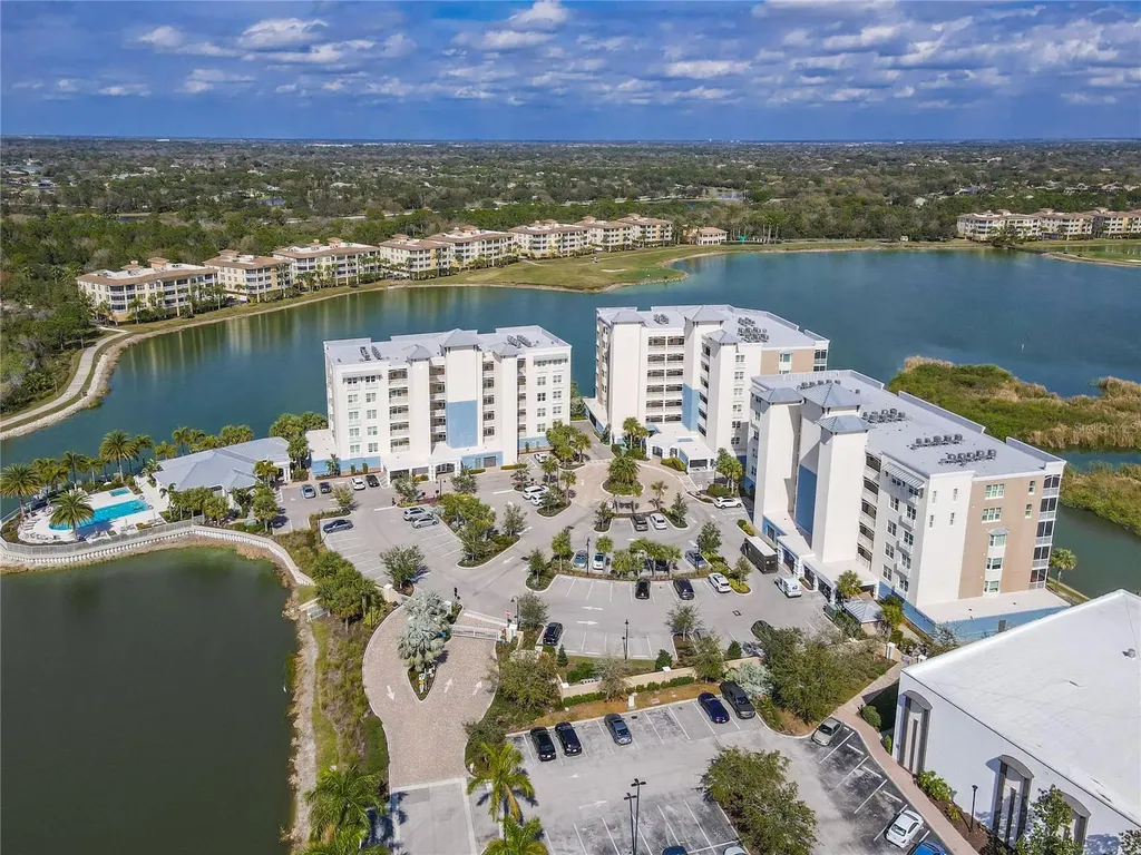 10520 Boardwalk Loop Bradenton FL 34202