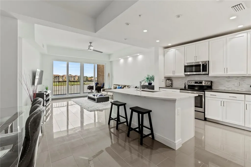 10520 Boardwalk Loop Bradenton FL 34202