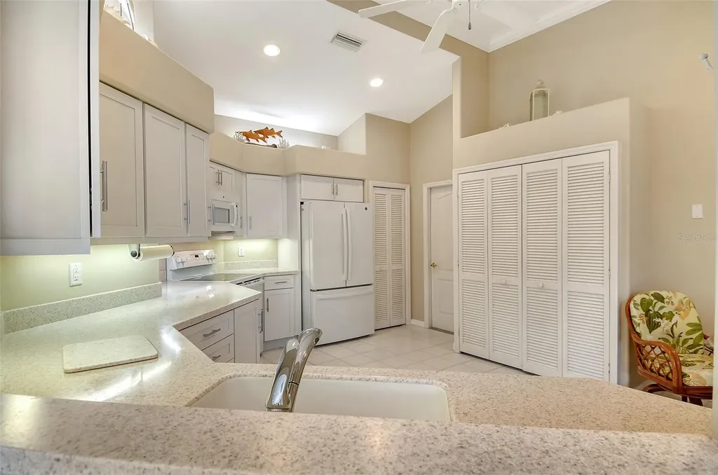 3770 Amapola Lane Sarasota FL 34238