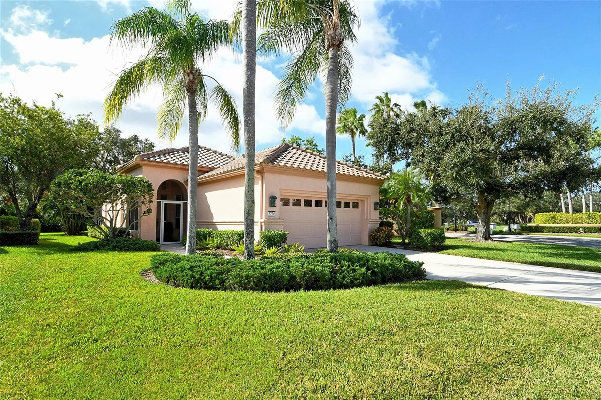 3770 Amapola Lane Sarasota FL 34238