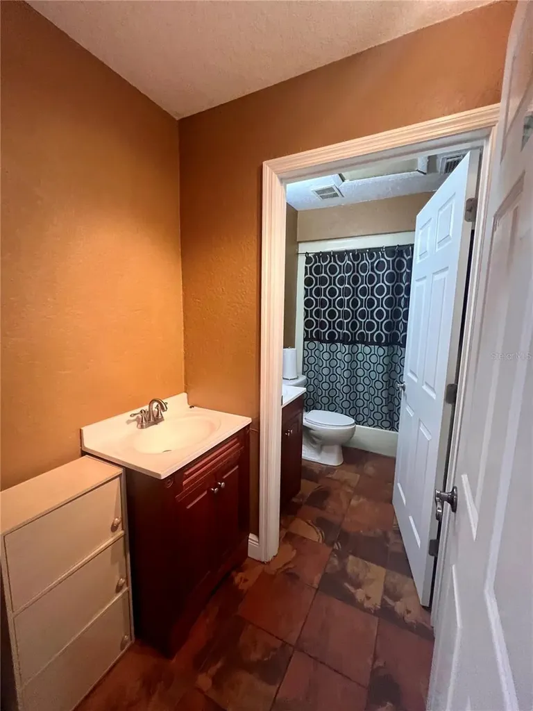 766 Deltona Boulevard Deltona FL 32725