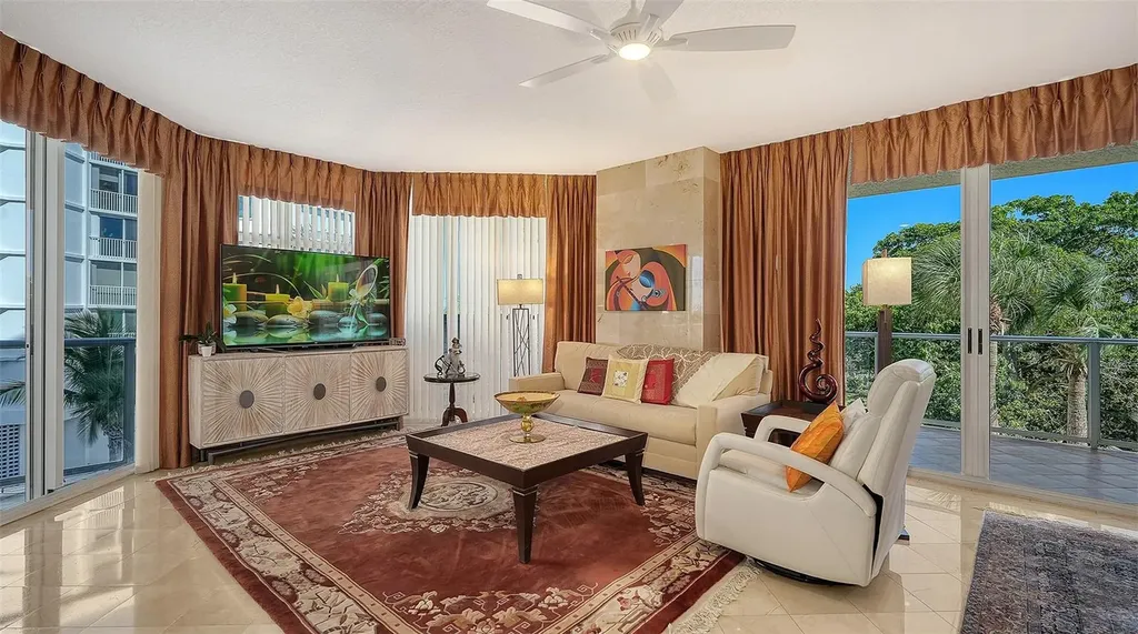 1800 Benjamin Franklin Drive Sarasota FL 34236