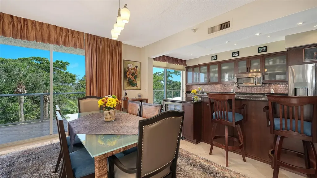 1800 Benjamin Franklin Drive Sarasota FL 34236