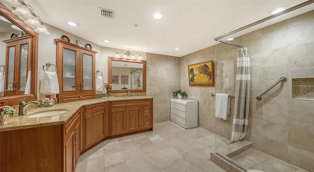 1800 Benjamin Franklin Drive Sarasota FL 34236