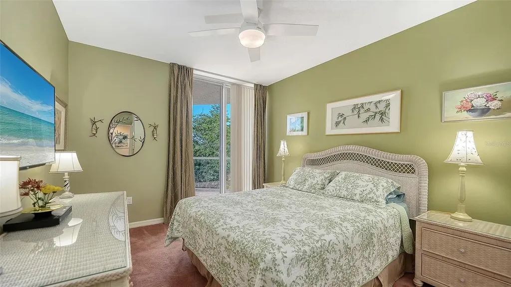 1800 Benjamin Franklin Drive Sarasota FL 34236