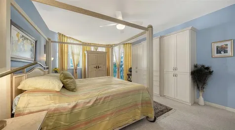 1800 Benjamin Franklin Drive Sarasota FL 34236
