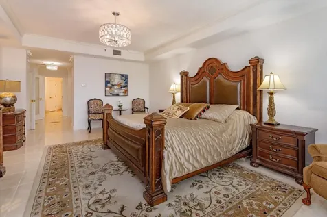 1110 W Ivanhoe Boulevard Orlando FL 32804