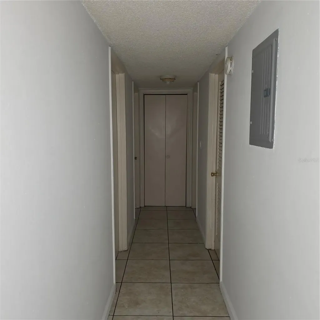 921 W Oak Ridge Road Orlando FL 32809