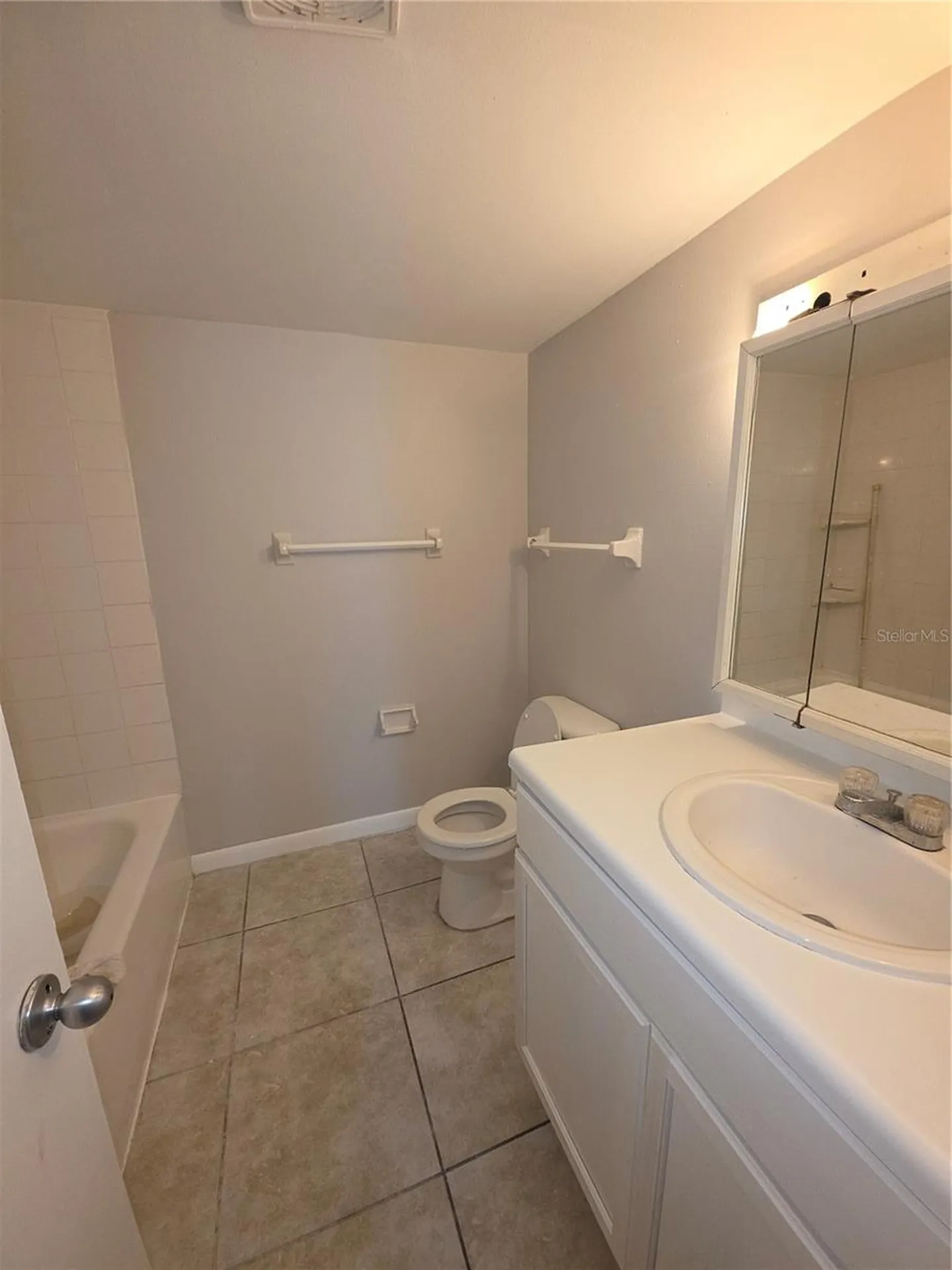 921 W Oak Ridge Road Orlando FL 32809