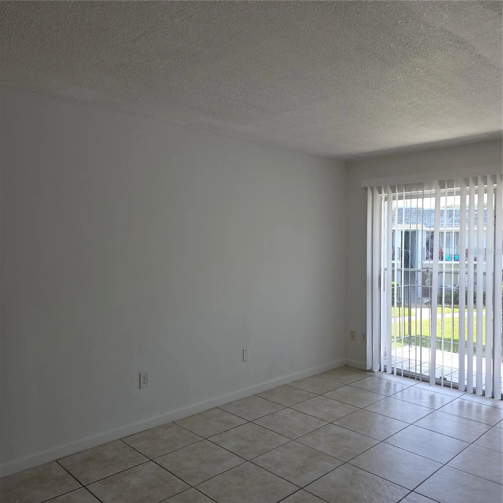 921 W Oak Ridge Road Orlando FL 32809