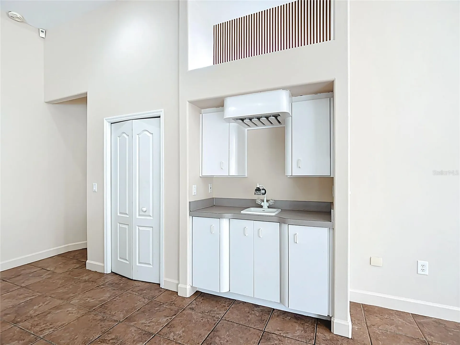 8715 Scandinavia Boulevard Lakeland FL 33809