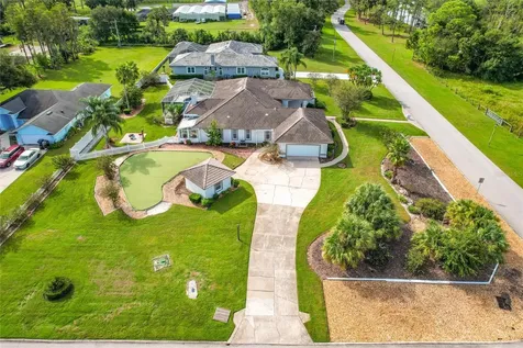 8715 Scandinavia Boulevard Lakeland FL 33809