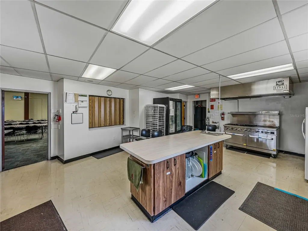 211 Easton Drive Lakeland FL 33803