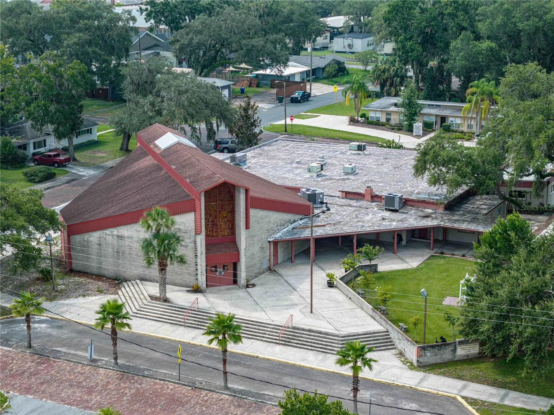 211 Easton Drive Lakeland FL 33803