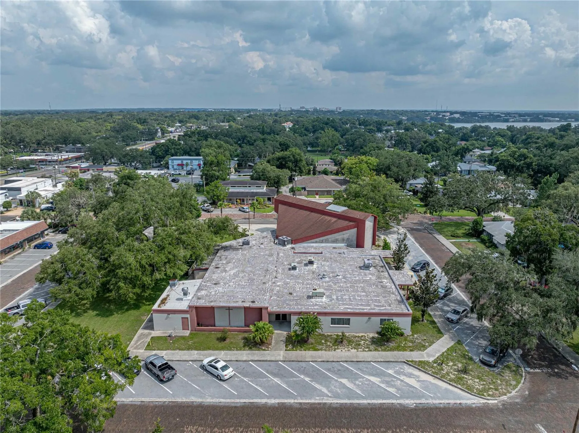 211 Easton Drive Lakeland FL 33803