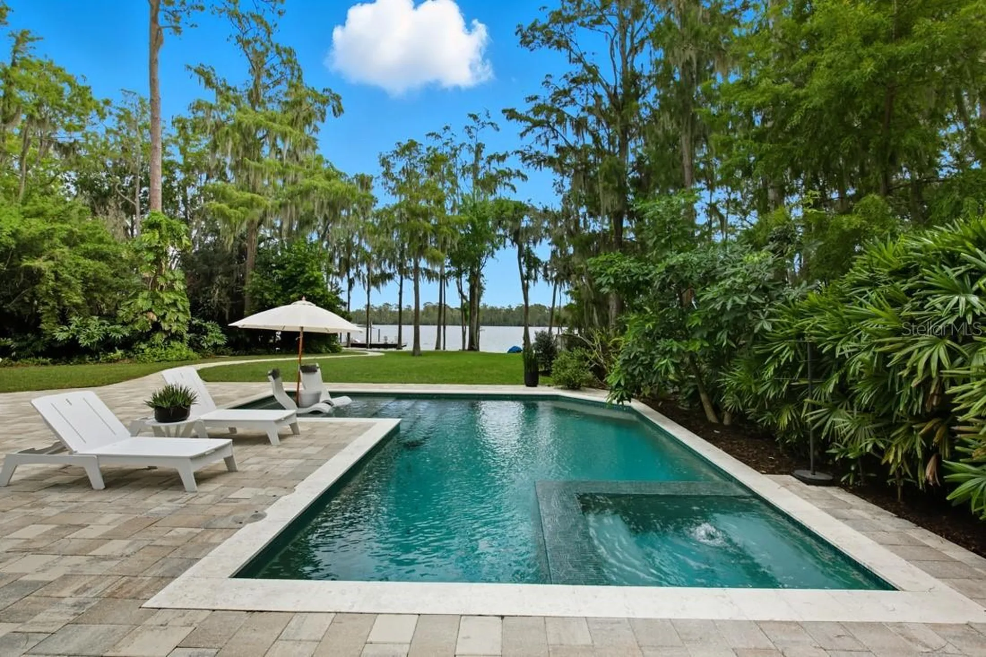 4733 Chuluota Road Orlando FL 32820