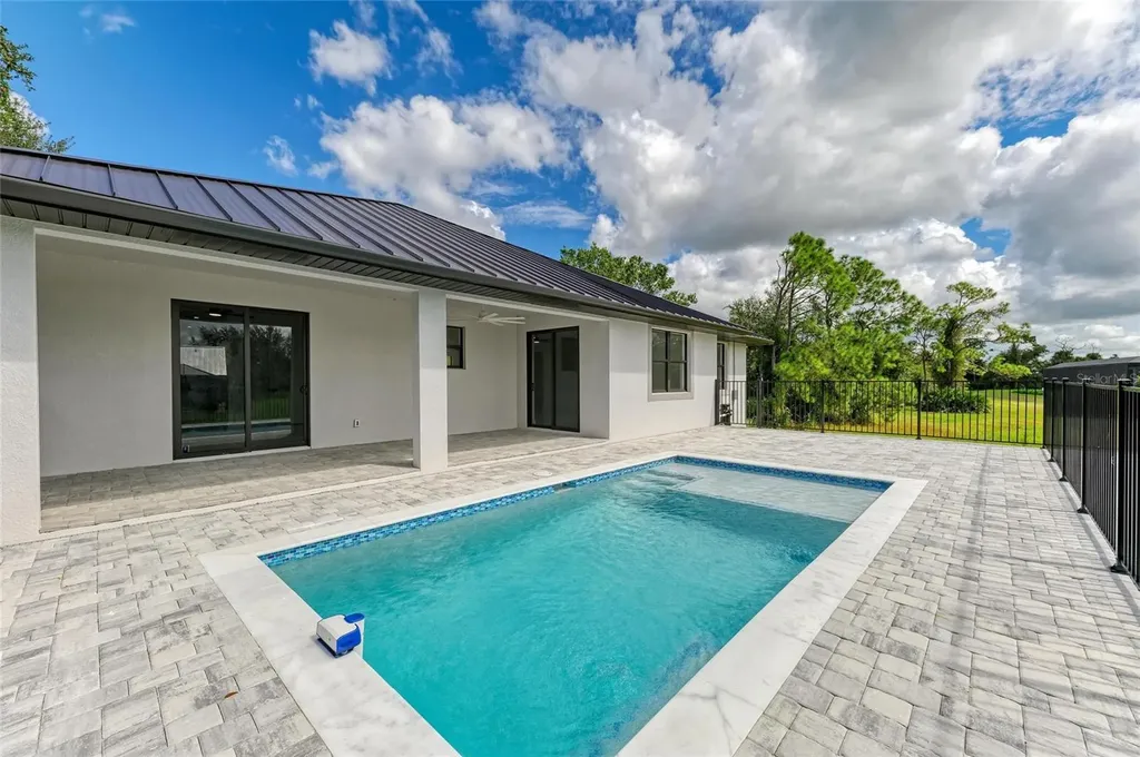 16760 Acapulco Road Punta Gorda FL 33955