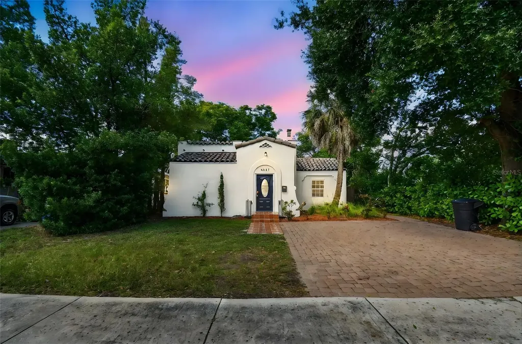 4347 9th Avenue N St Petersburg FL 33713