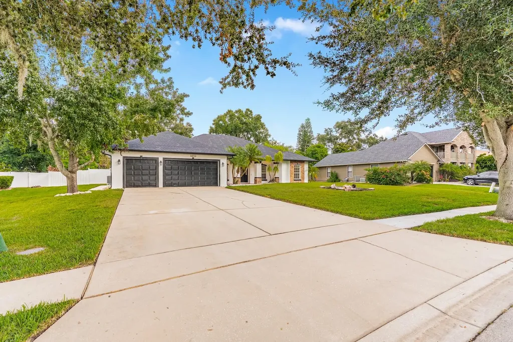 1670 Taylor Ridge Loop Kissimmee FL 34744
