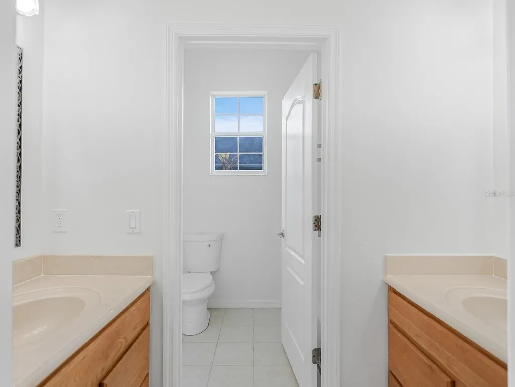 1670 Taylor Ridge Loop Kissimmee FL 34744