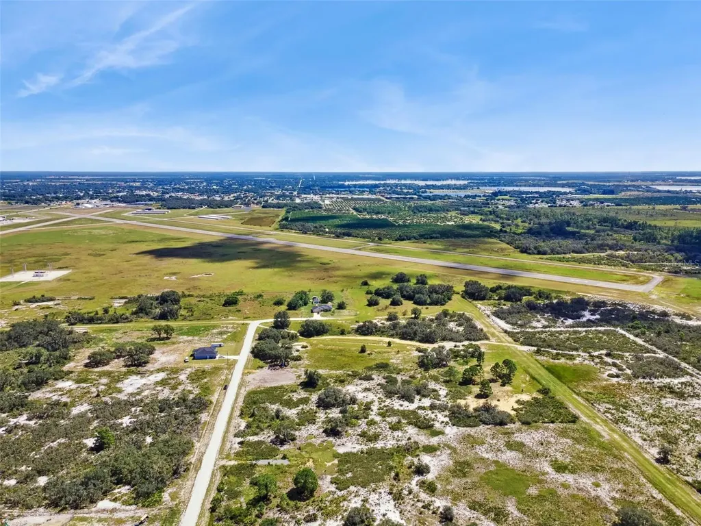 2253 W Shula Road Avon Park FL 33825