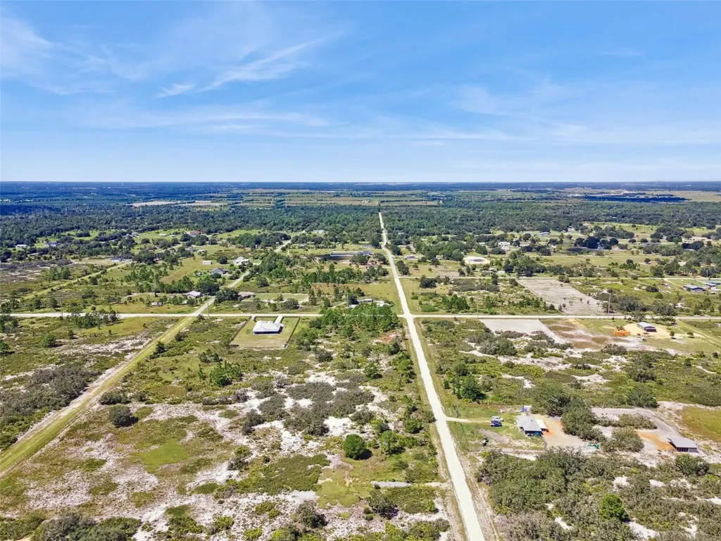 2253 W Shula Road Avon Park FL 33825