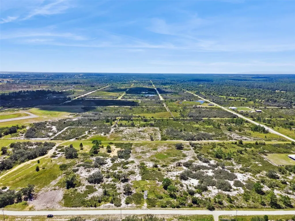 2253 W Shula Road Avon Park FL 33825