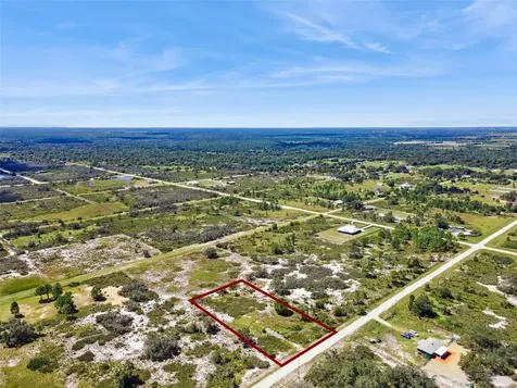 2253 W Shula Road Avon Park FL 33825
