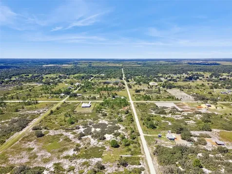 2253 W Shula Road Avon Park FL 33825
