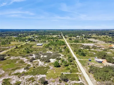 2253 W Shula Road Avon Park FL 33825