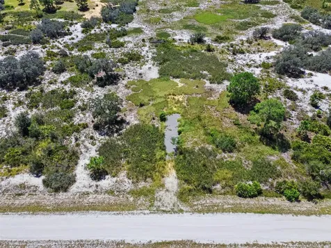 2253 W Shula Road Avon Park FL 33825