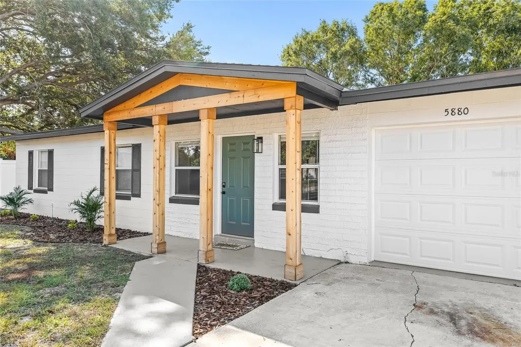 5880 80th Terrace N Pinellas Park FL 33781