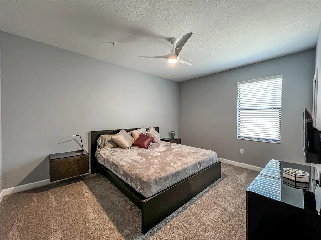 8984 Azalea Sands Lane Davenport FL 33896