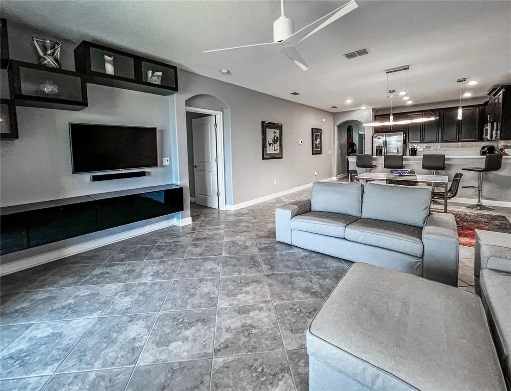 8984 Azalea Sands Lane Davenport FL 33896