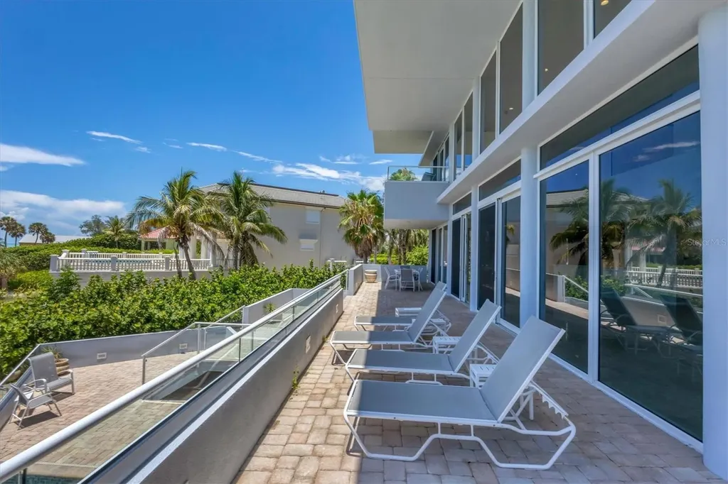 5801 Gulf Of Mexico Drive Longboat Key FL 34228